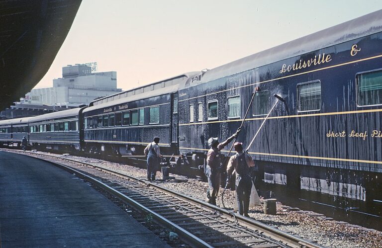 The 1960s political quandary tied to leasing the Western & Atlantic Railroad