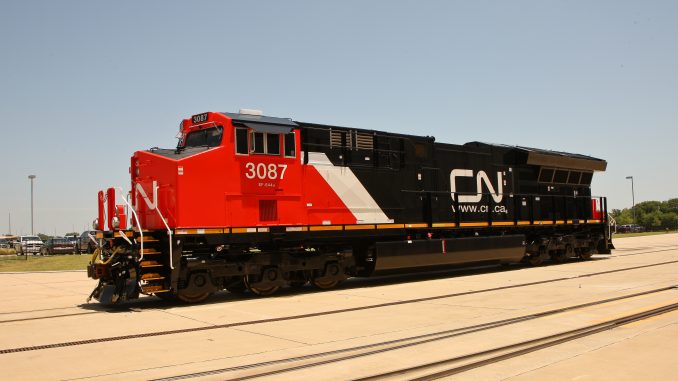 CN_Tier_4_Locomotive_at_Ft_Worth_Plant__1_-_Photo_Credit_GE