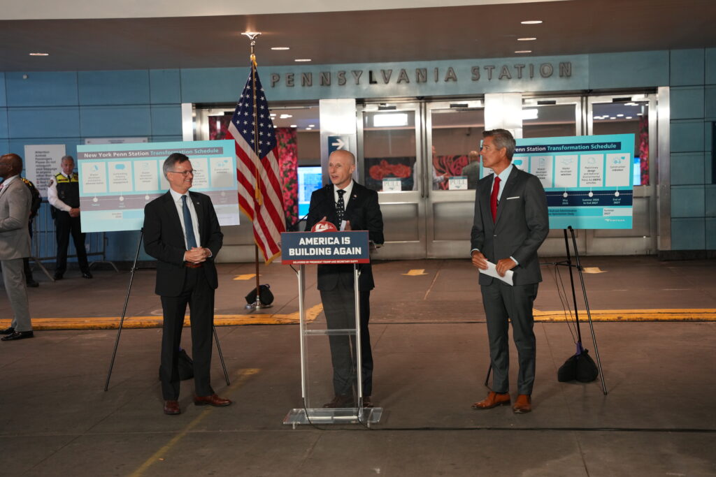 Feds, Amtrak Announce Master Developer Team for New York Penn Station Renovation