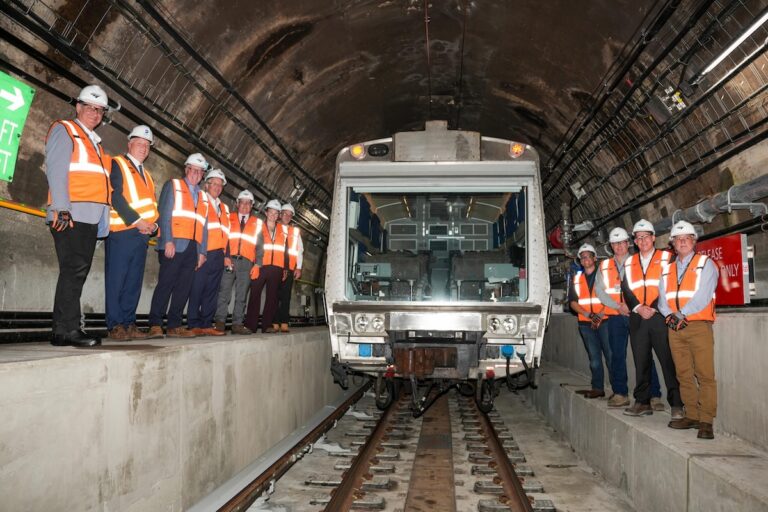 Amtrak Completes First Phase of East River Tunnel Rehabilitation Project, Restores Train Service in Line 2