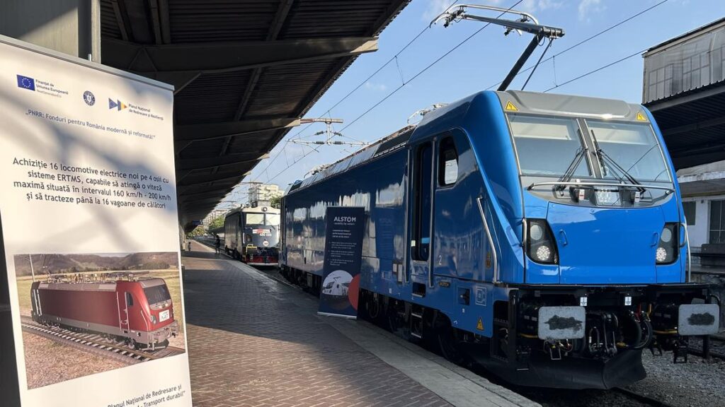 Alstom Unveils Design Traxx Universal Electric Locomotive in Romania