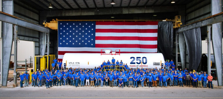Union Tank Car Company Unveils Tank Car Honoring 250 Years of American Innovation and Manufacturing