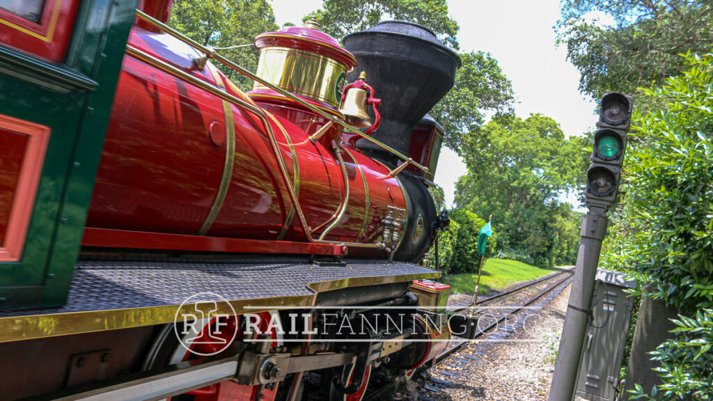 ‘Fanning Around the World: A Railfan’s Guide to Walt Disney World