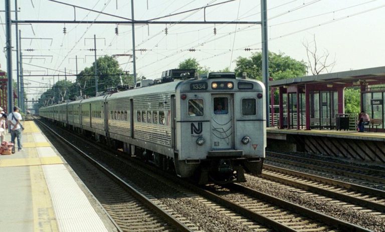A southbound NJ Transit train passes through Elizabeth, N.J. in August 2003..