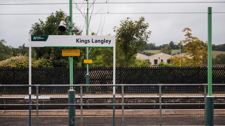Network Rail Announces Major Accessibility Upgrade for Kings Langley Station