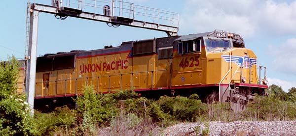 A Union Pacific locomotive pulls a train through Chattanooga, Tenn.